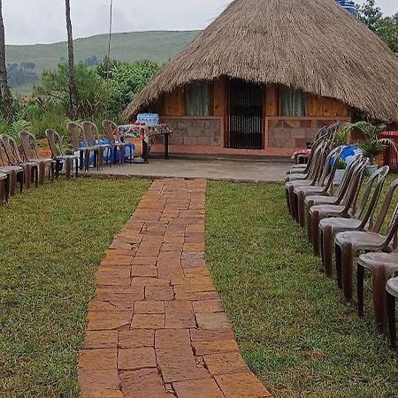 Meikha Homestay Pynursla Buitenkant foto